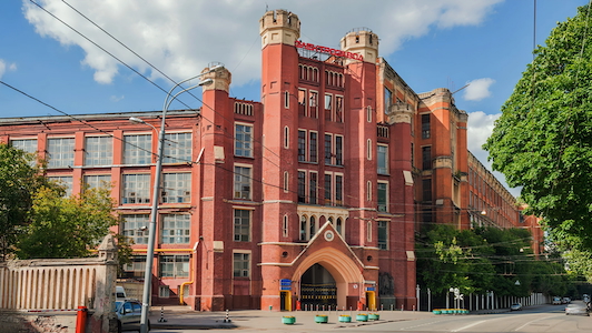 Фонд защиты городских животных запускает мониторинг объектов культурного наследия Москвы под угрозой сноса, чтобы спасти бездомных кошек и других животных